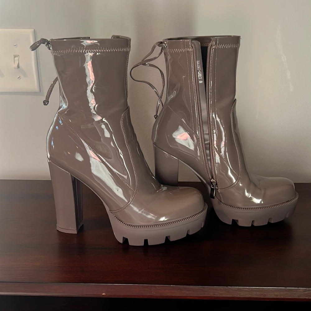 Shmexy boots